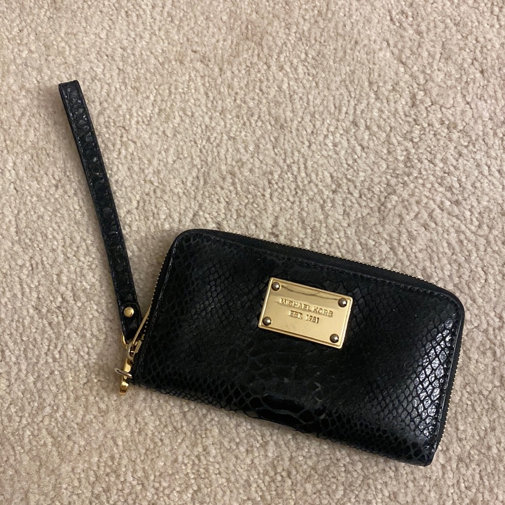Michael Kors wallet
